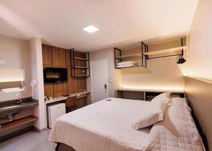 Tonello Business Hotel