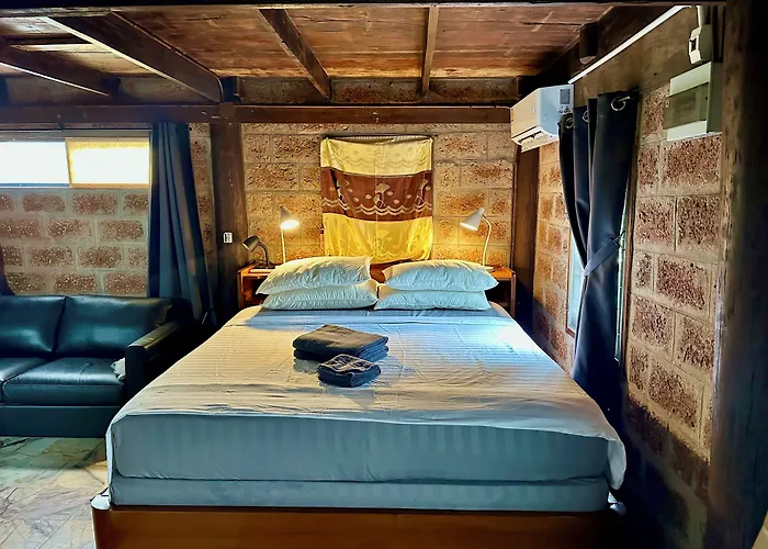 Coco Mountain View Guest House Hotel