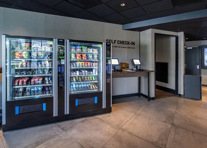 Diamond Capsule Hotel Amsterdam South