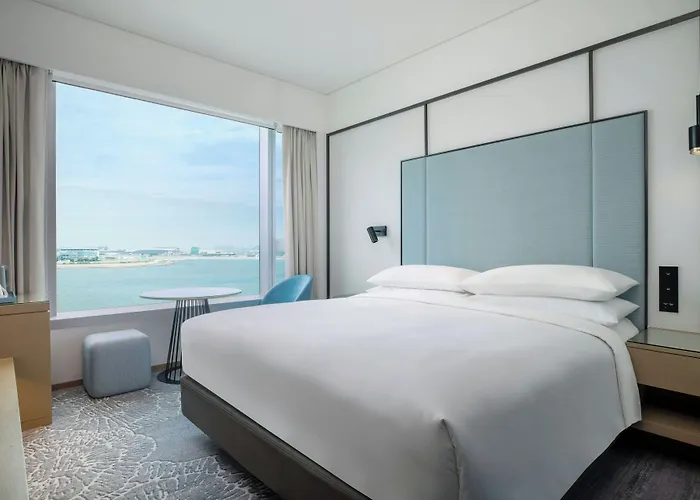 Four Points By Sheraton Hong Kong, Tung Chung