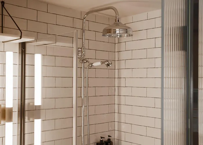 Letoh Letoh Gran Via