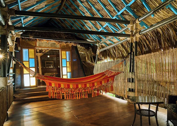 Mucura Club Hotel