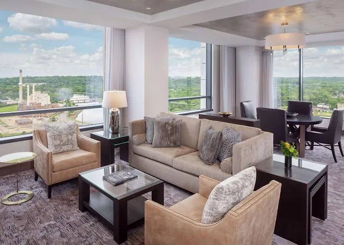 Hilton Rochester Mayo Clinic Area