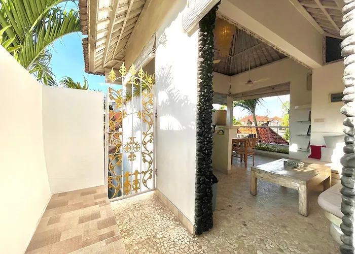 Kuta Blue Lagoon Apartment 3 Bedroom Near Beach And Airport