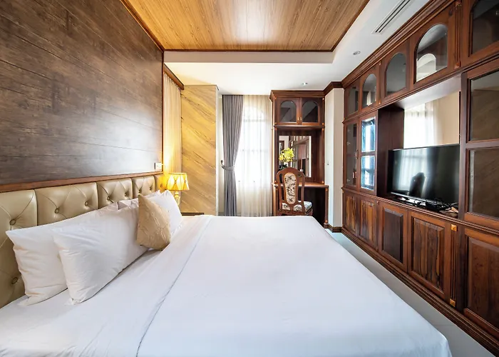 Lcs Hotel & Apartment