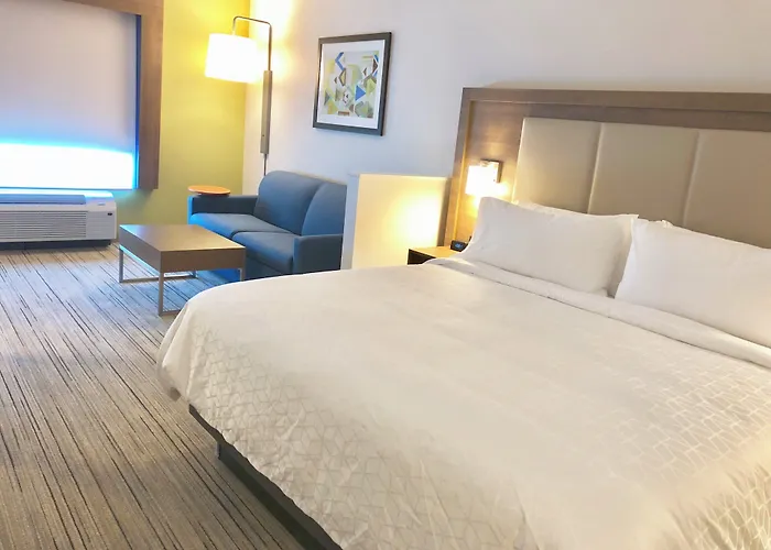 Holiday Inn Express & Suites Raleigh Airport - Brier Creek By Ihg