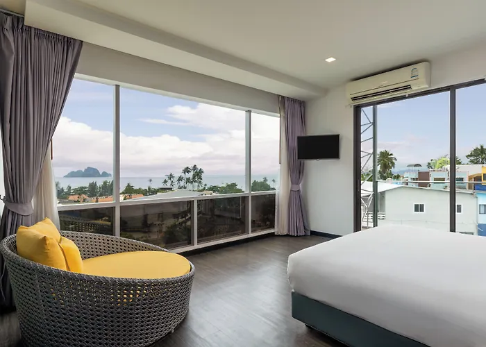 Wake Up Aonang Hotel