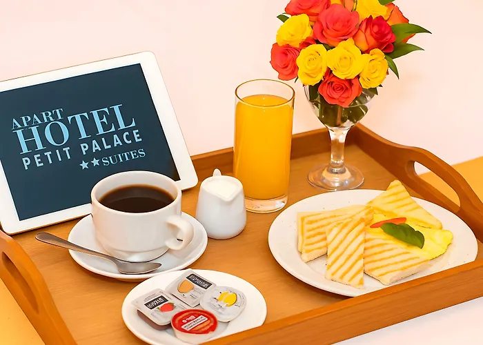 Apart Hotel Petit Palace Suites