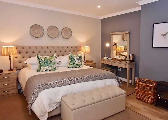 Mont D'Or Hotel Clarens, Cork Tree Collection