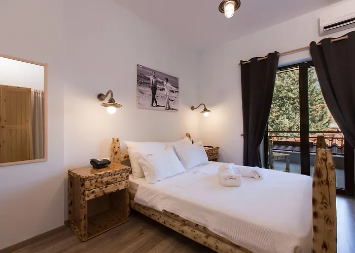 Theatro Hotel Odysseon