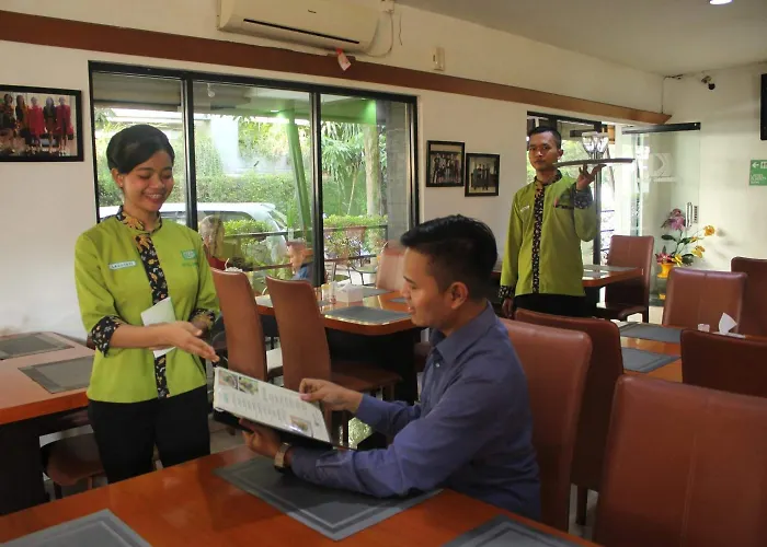 Hotel Grand Karawang Indah