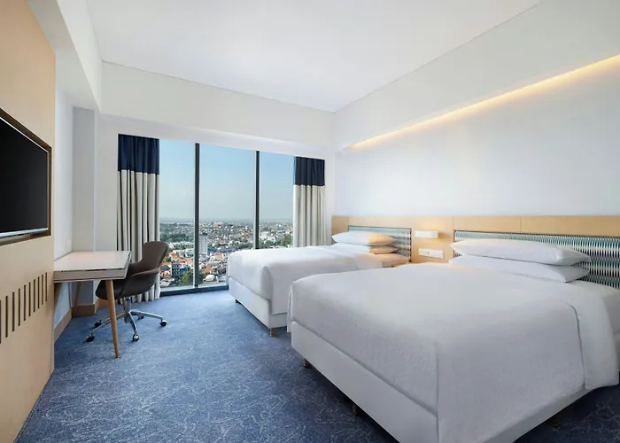 Four Points By Sheraton Surabaya, Tunjungan Plaza
