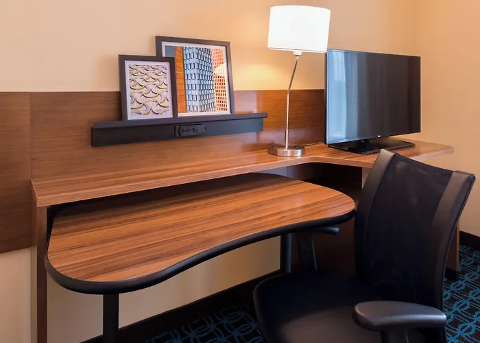Fairfield Inn & Suites By Marriott Huntington