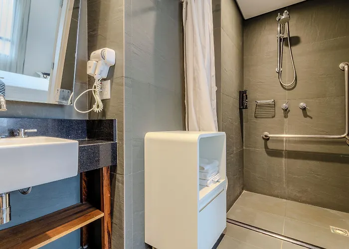 Nacional Inn Palmas (Adults Only)