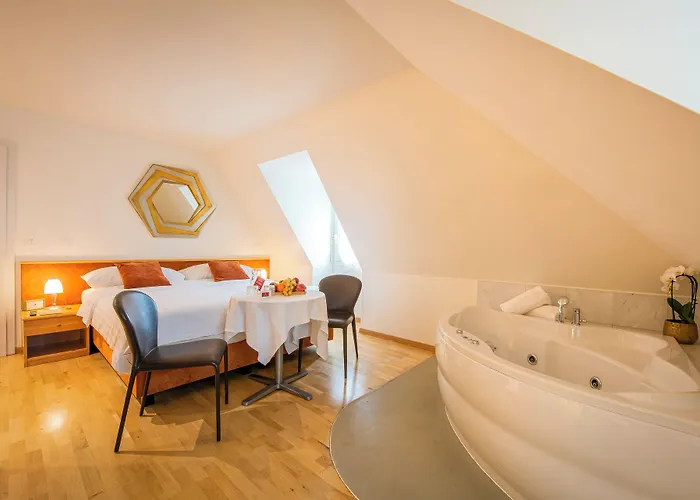 Hotel Du Cheval Blanc - City Center