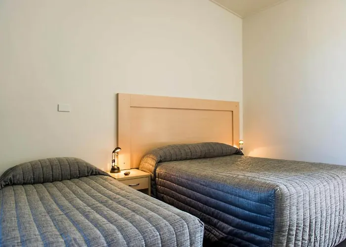 Cherry Blossom Motor Inn