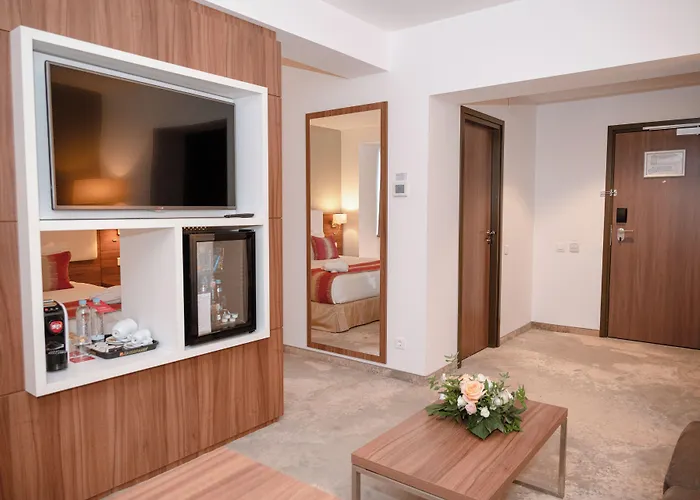 Ramada Plaza By Wyndham Craiova