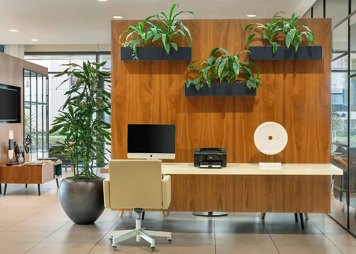Courtyard By Marriott Amsterdam