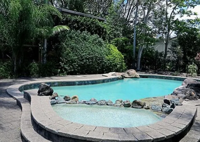 Villa Noosa Hotel