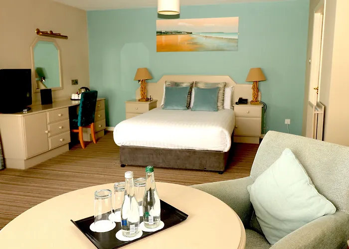 Causeway Hotel