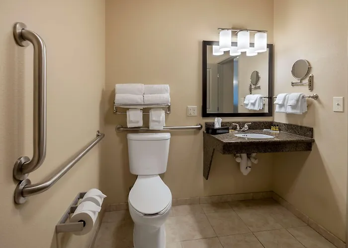 Best Western Plus Chena River Lodge