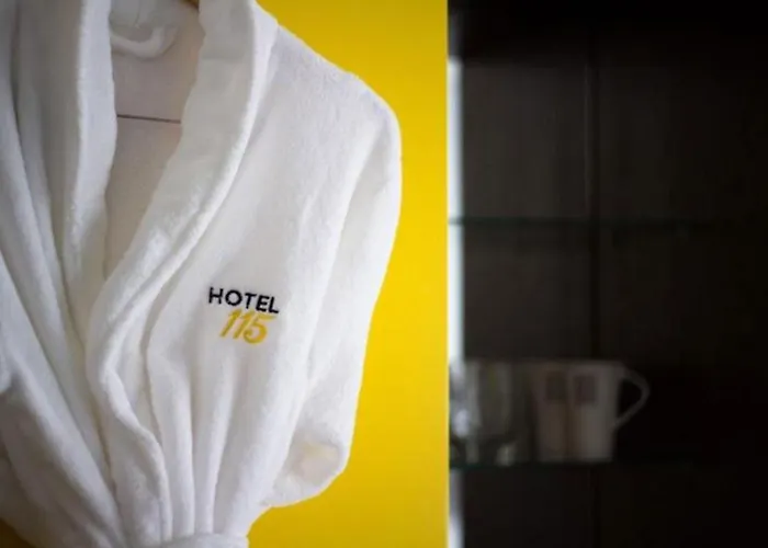 Hotel 115