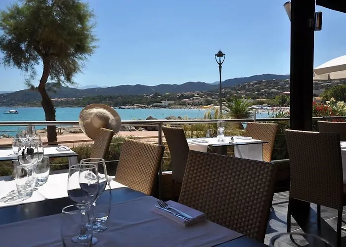 Hôtel L'Escale Coté Port