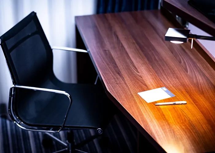 Holiday Inn Express Rotterdam - Central Station By Ihg