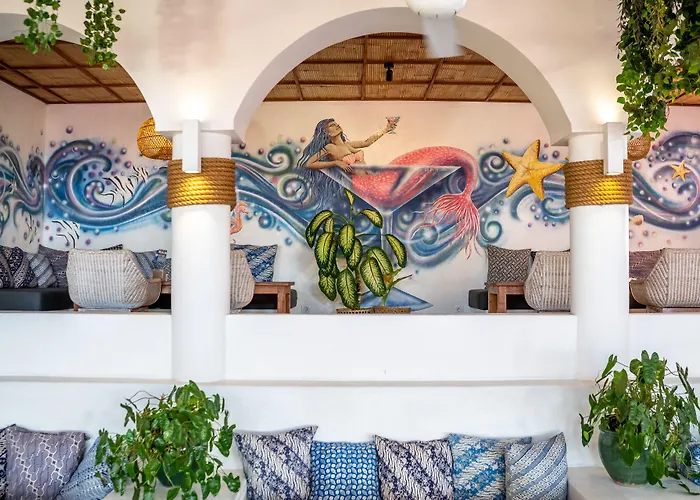 Pinkcoco Uluwatu - Constant Surprises & For Cool Adults Only