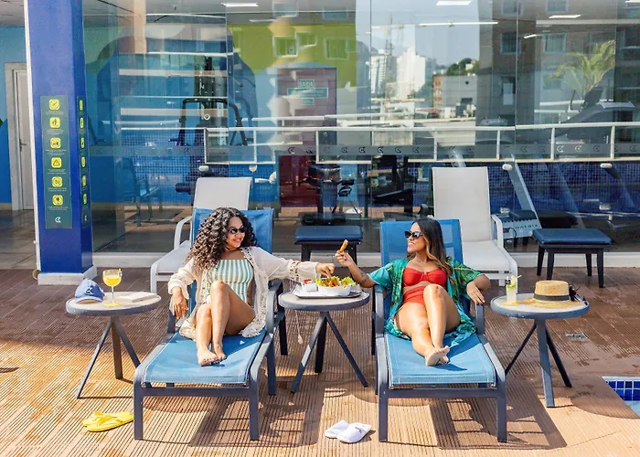 Golden Tulip Porto Vitória