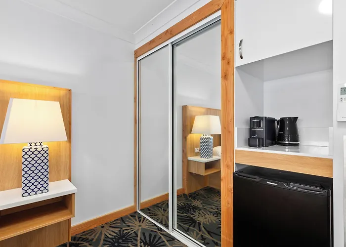 Airlie Beach Hotel