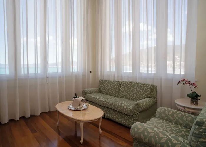Suite Hotel Nettuno