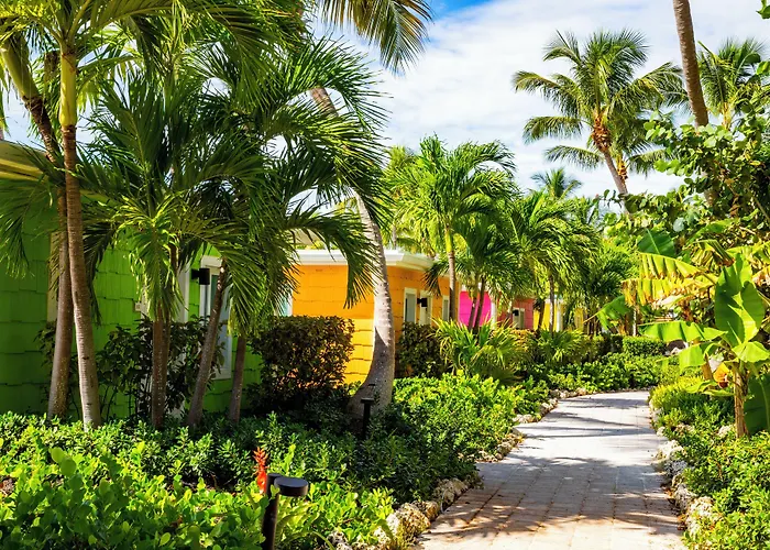 La Siesta Resort & Villas