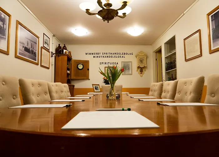 Bjoerkbackens Karaktaershotell