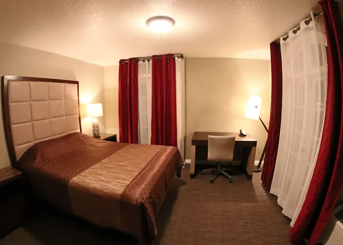 Santa Cruz Inn