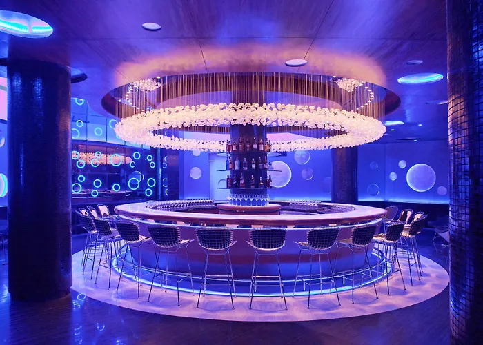 Radisson Blu Plaza Delhi Airport