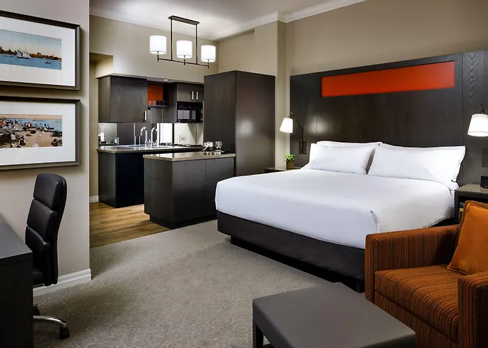 One King West Hotel And Residence