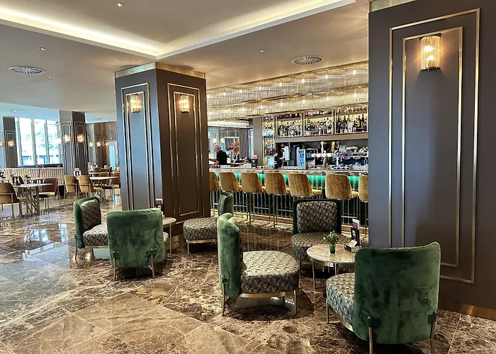Art Hotel Rotterdam-Fully Renovated