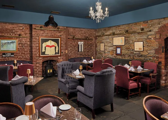 Dooley'S Hotel