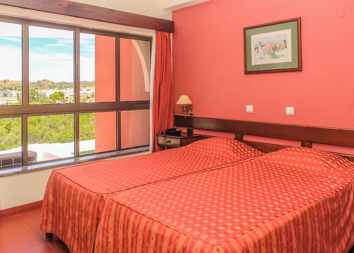 Hotel Colina Dos Mouros