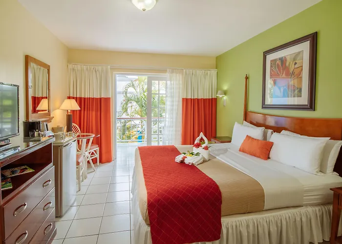 Bay Gardens Inn