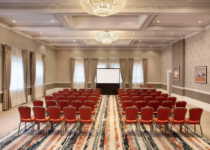 Leonardo Hotel Cardiff