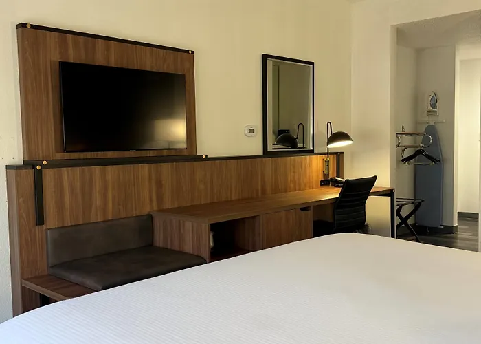 Wingate By Wyndham Airport - Rockville Road