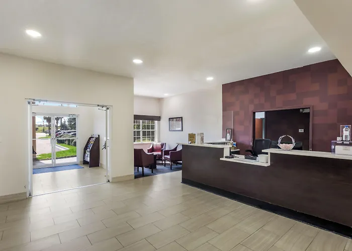 Red Roof Inn Plus+ & Suites Savannah - I-95 Georgetown