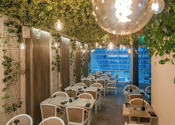 Holiday Inn Rosario By Ihg