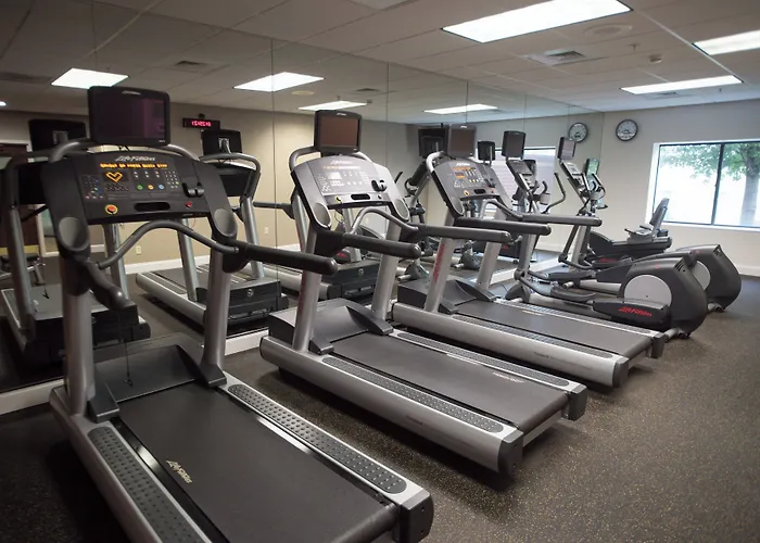 Courtyard By Marriott Hickory Hotel
