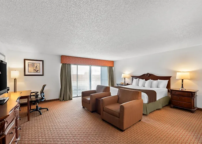 Best Western Chieftain Inn