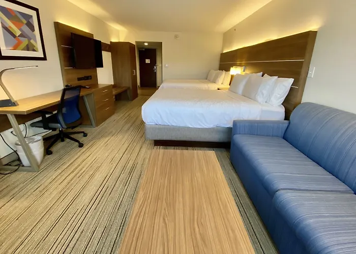 Holiday Inn Express Boston By Ihg