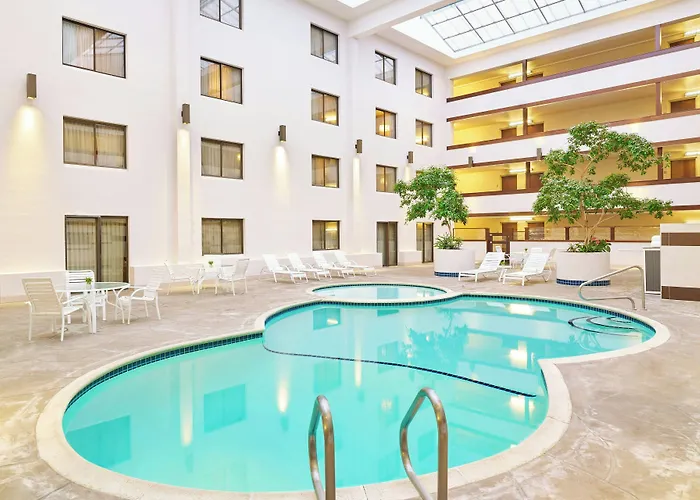 Four Points By Sheraton Bellingham Hotel & Conference Center