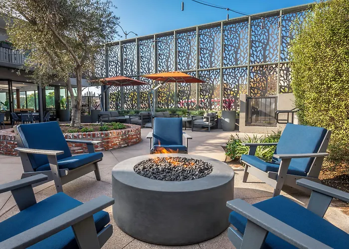 Olivia Hotel